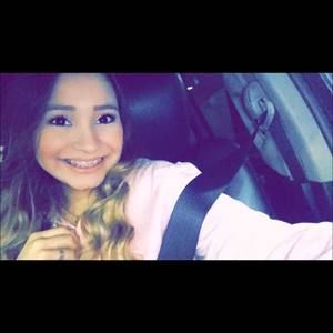 Meet your Posher, Nicole celeste